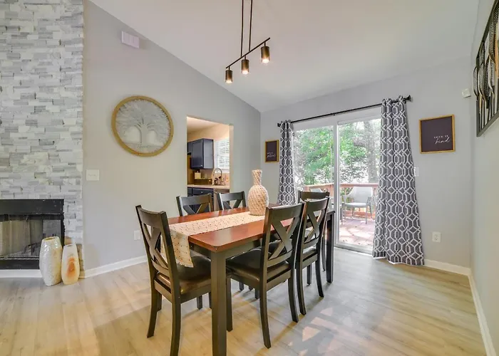 4 Mi To Dtwn! W/ Private Deck Tallahassee