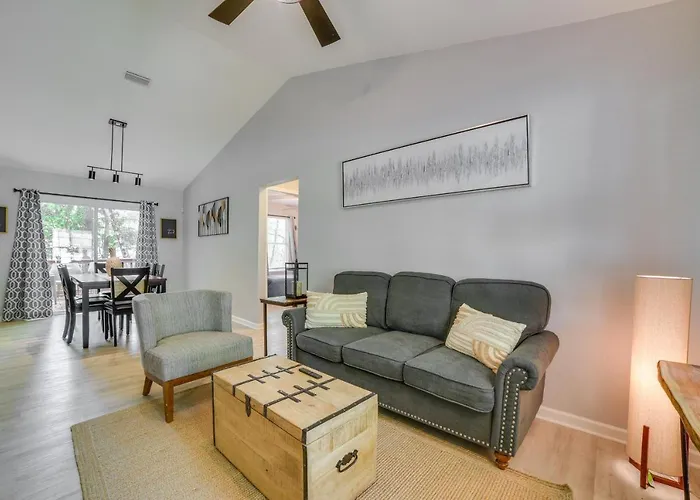 4 Mi To Dtwn! W/ Private Deck