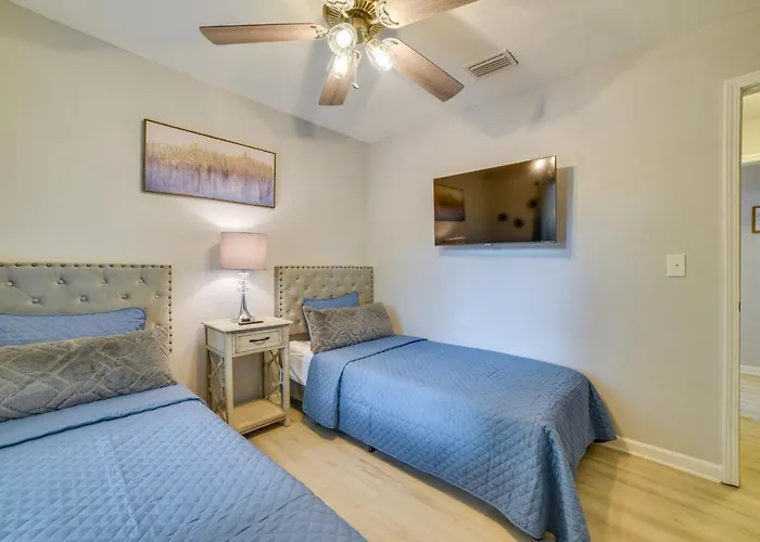 4 Mi To Dtwn! W/ Private Deck * Tallahassee