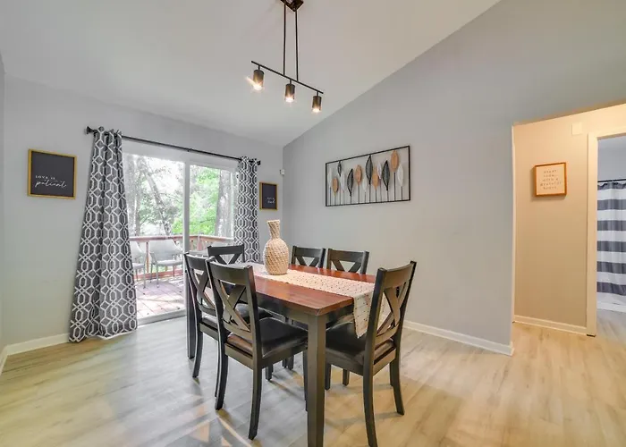 4 Mi To Dtwn! W/ Private Deck